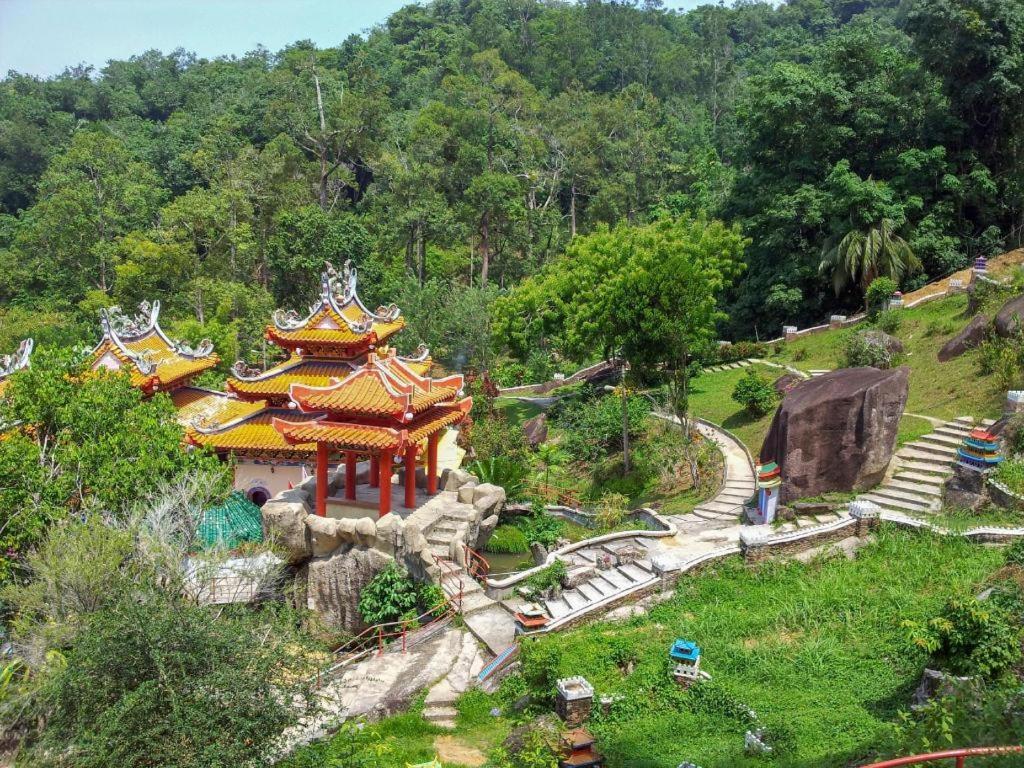 ロックバンド フィッシング シャレー Kampong Batu Gajah エクステリア 写真